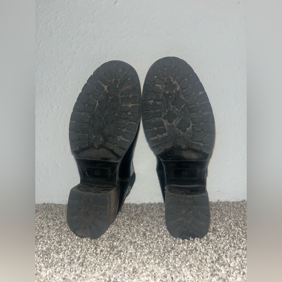 MIA Jody Ribbed Lug Sole Chelsea Boot Black 8.5 - Picture 9 of 9